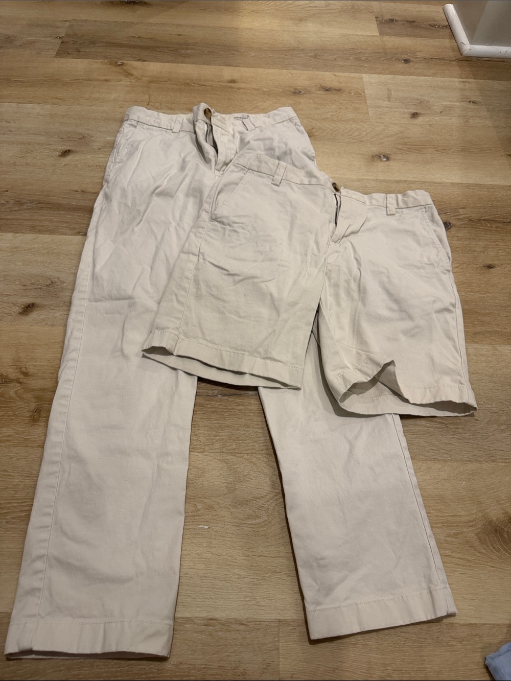 Vineyard Vines Boy’s size 16 Khaki Pants - Classic Casual Style